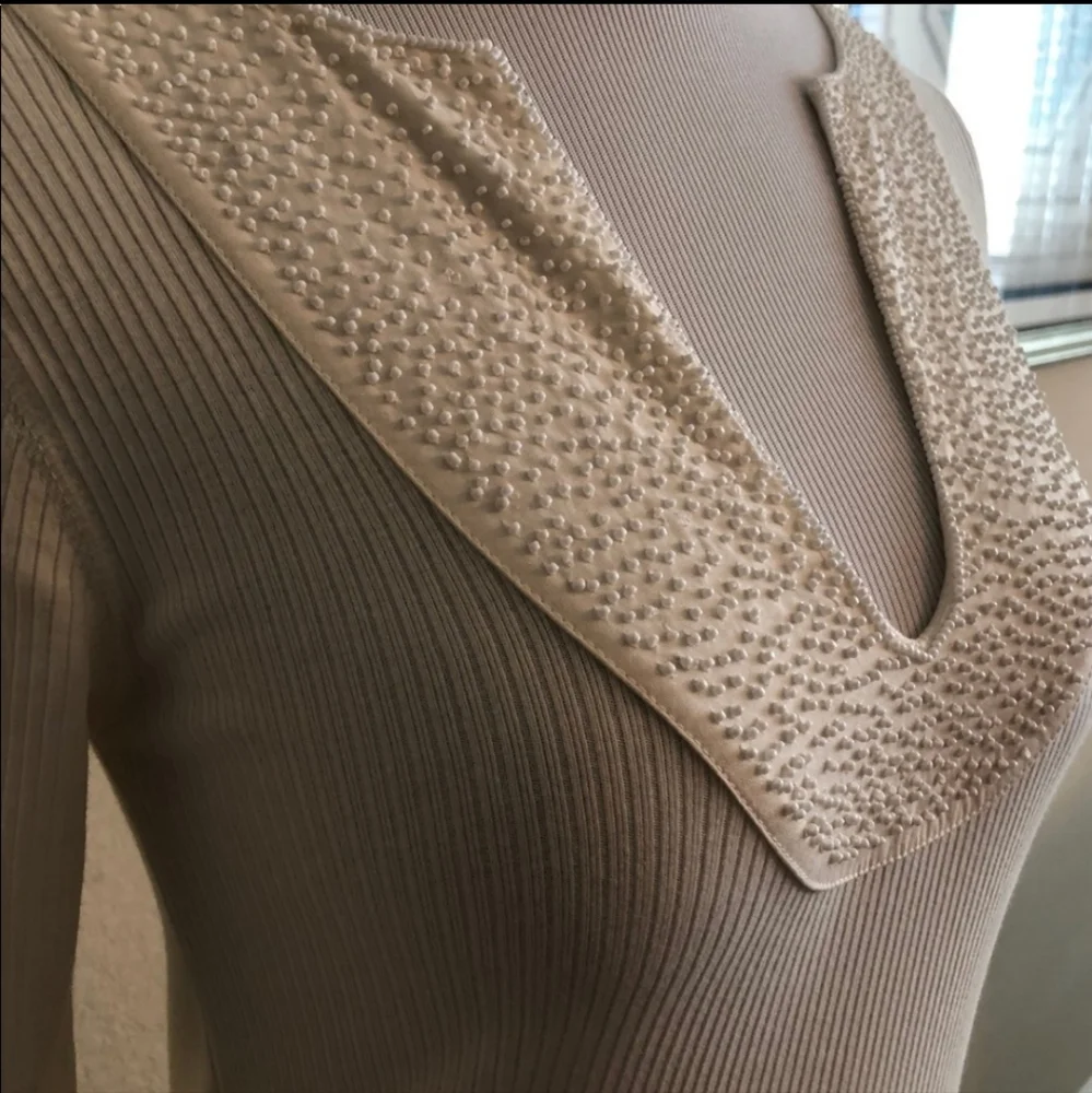 Old navy ivory full sleeves top with beaded deep U neck - Picture 10 of 11
